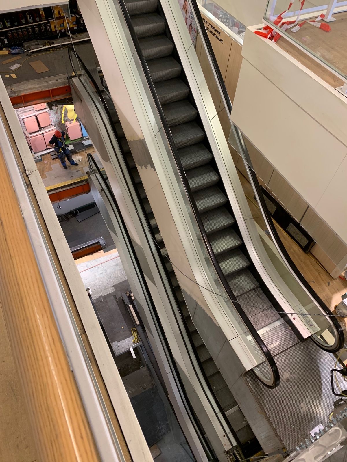 Coop Lausanne — 14 escaliers